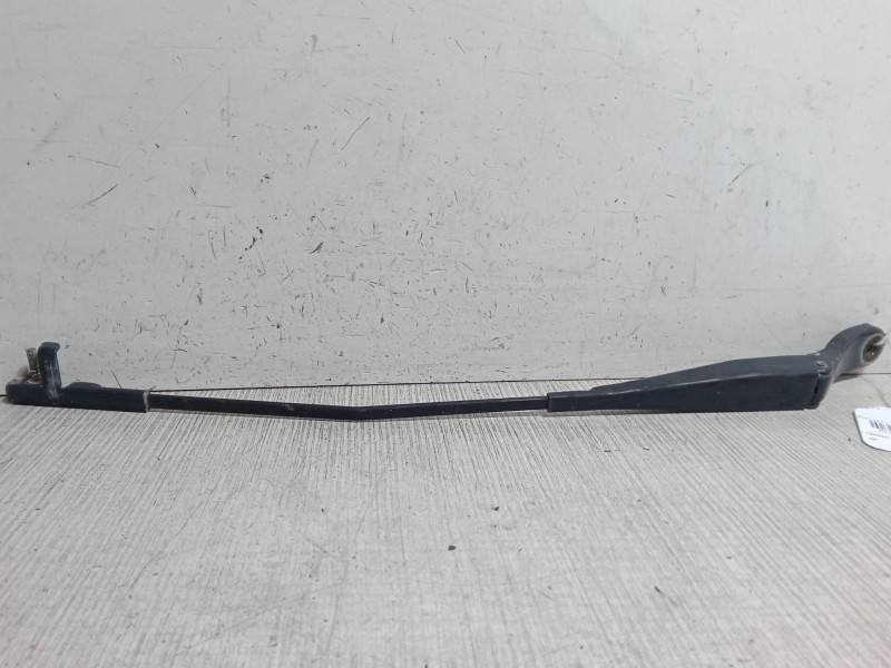 Recambio de brazo limpia delantero derecho para peugeot 207/207+ (wa_, wc_) 1.4 16v referencia OEM IAM 6429AN  