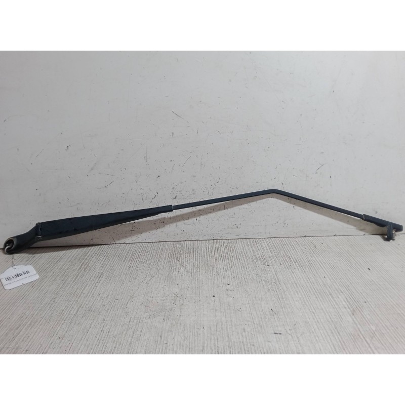 Recambio de brazo limpia delantero izquierdo para peugeot 207/207+ (wa_, wc_) 1.4 16v referencia OEM IAM 6429AL  