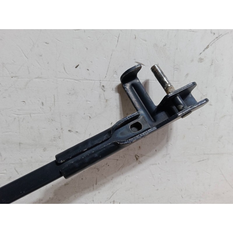 Recambio de brazo limpia delantero izquierdo para peugeot 207/207+ (wa_, wc_) 1.4 16v referencia OEM IAM 6429AL  