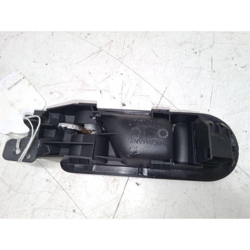 Recambio de maneta interior puerta delantera derecha para volkswagen golf iv (1j1) 1.6 16v referencia OEM IAM   