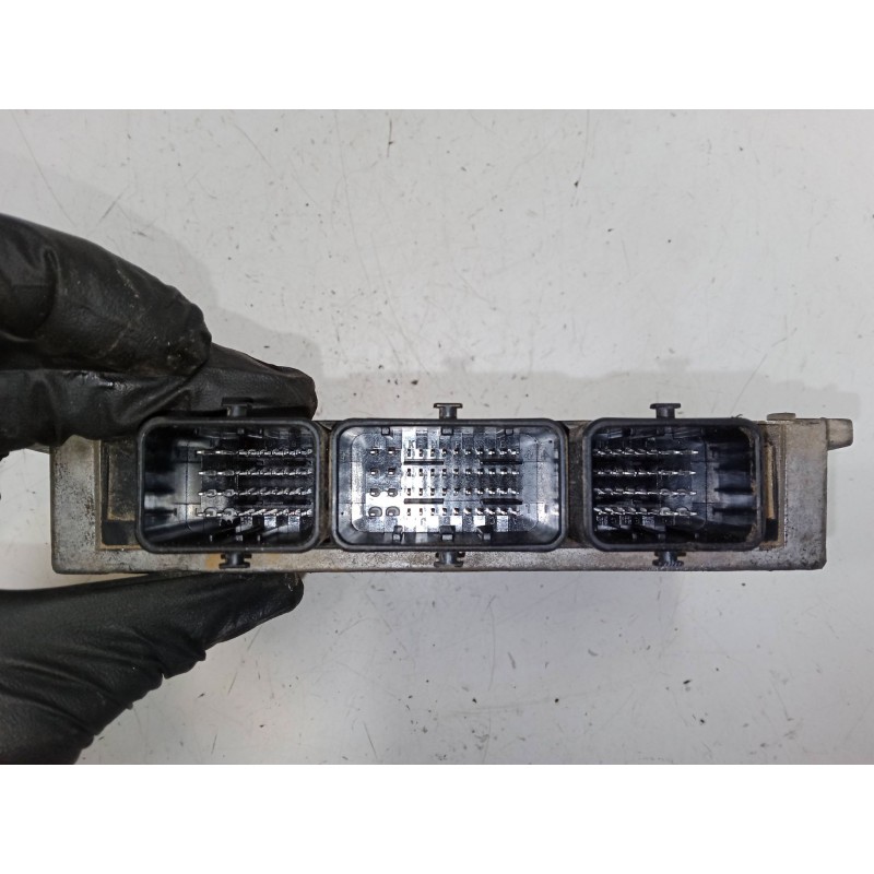 Recambio de centralita motor uce para citroën c3 pluriel (hb_) 1.4 referencia OEM IAM 215841596  9642222380