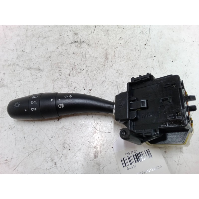 Recambio de mando de intermitencia para hyundai i30 (fd) 1.4 referencia OEM IAM   