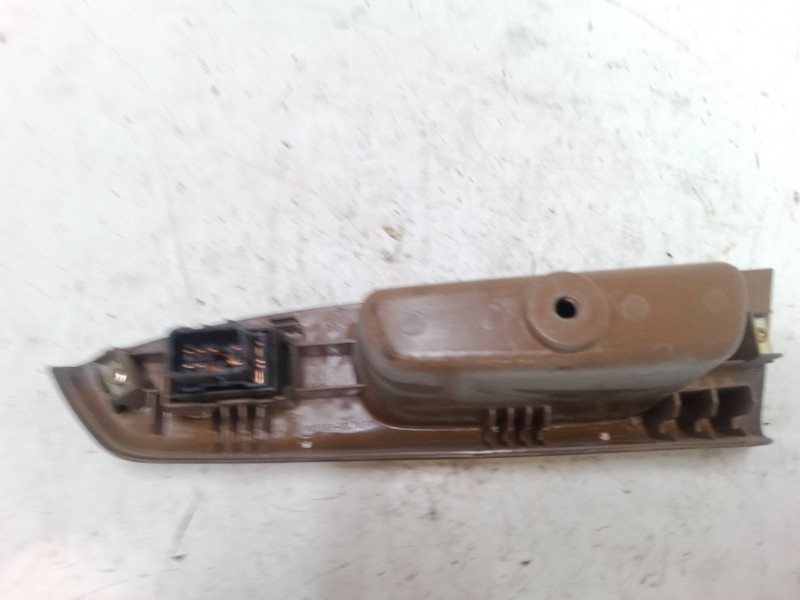 Recambio de mando elevalunas trasero izquierdo para hyundai getz (tb) 1.3 i referencia OEM IAM   