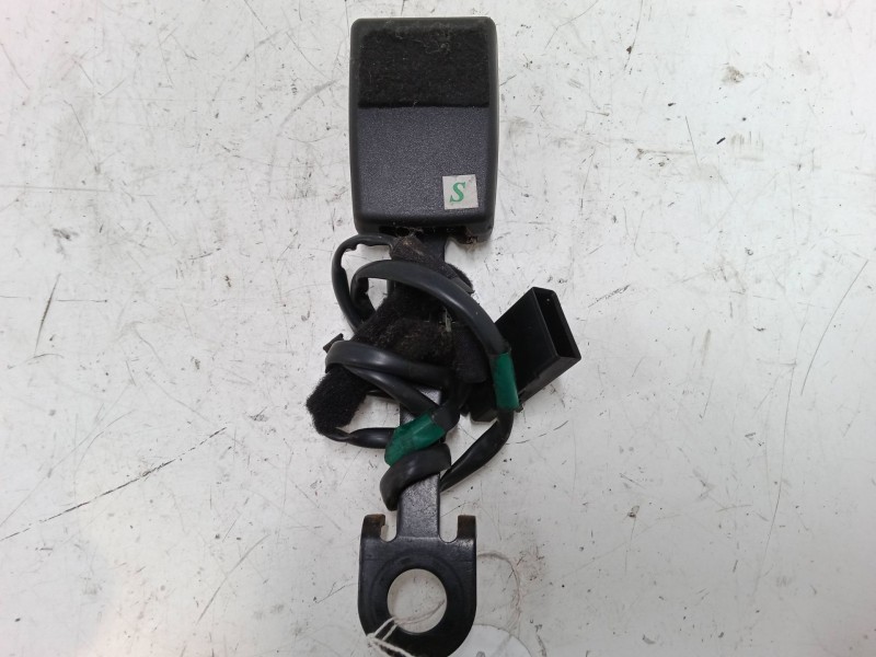 Recambio de anclaje cinturon delantero izquierdo para fiat bravo ii (198_) 1.9 d multijet (198axb1a) referencia OEM IAM   