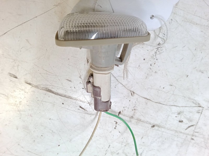 Recambio de intermitente lateral derecho para citroën xsara (n1) 2.0 hdi 90 referencia OEM IAM   