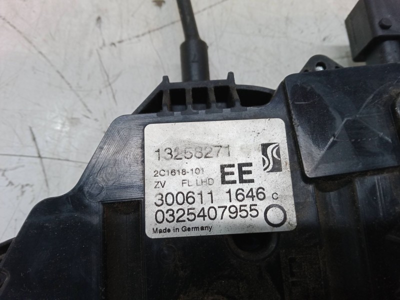Recambio de cerradura puerta delantera izquierda para opel meriva b monospace (s10) 1.4 (75) referencia OEM IAM 13258271  