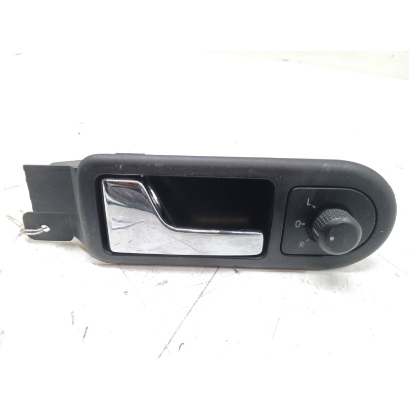 Recambio de maneta interior puerta delantera izquierda para volkswagen golf iv (1j1) 1.6 16v referencia OEM IAM   