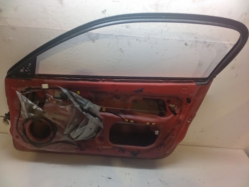 Recambio de puerta delantera derecha para mazda mx-3 (ec) 1.8 i v6 (ecpsa) referencia OEM IAM   
