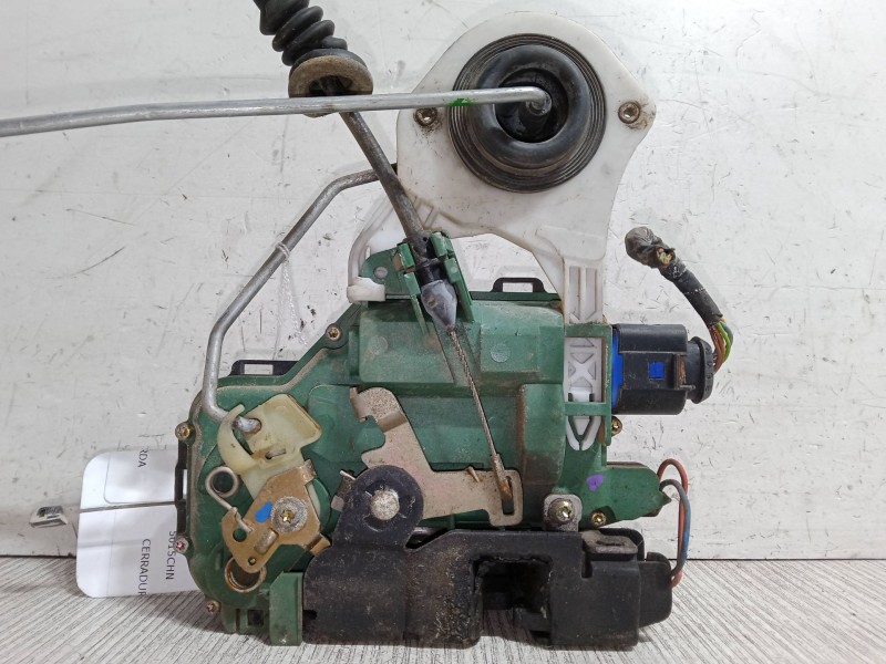 Recambio de cerradura puerta trasera izquierda para seat ibiza iii (6l1) 1.9 sdi referencia OEM IAM   