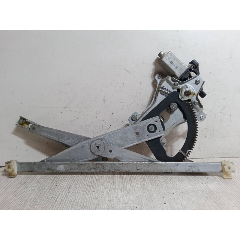 Recambio de elevalunas electrico delantero derecho para chevrolet aveo / kalos hatchback (t200) 1.4 16v referencia OEM IAM 96541