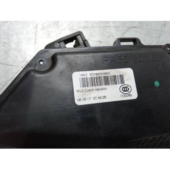 CERRADURA PUERTA DELANTERA DERECHA 