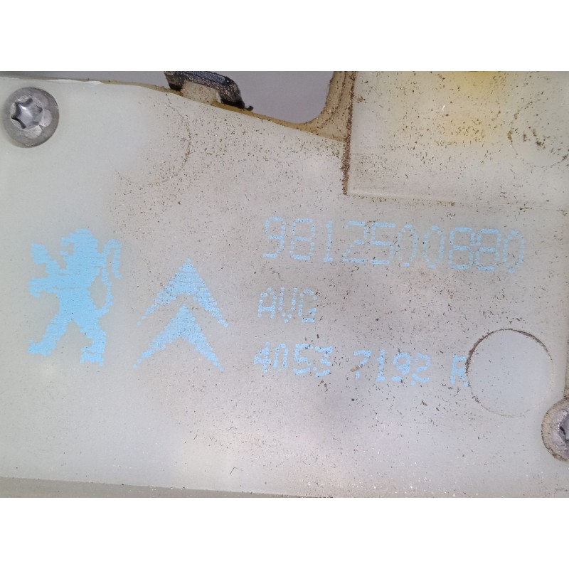 Recambio de cerradura puerta delantera izquierda para peugeot 208 i (ca_, cc_) 1.2 vti 82 referencia OEM IAM 9812500880  