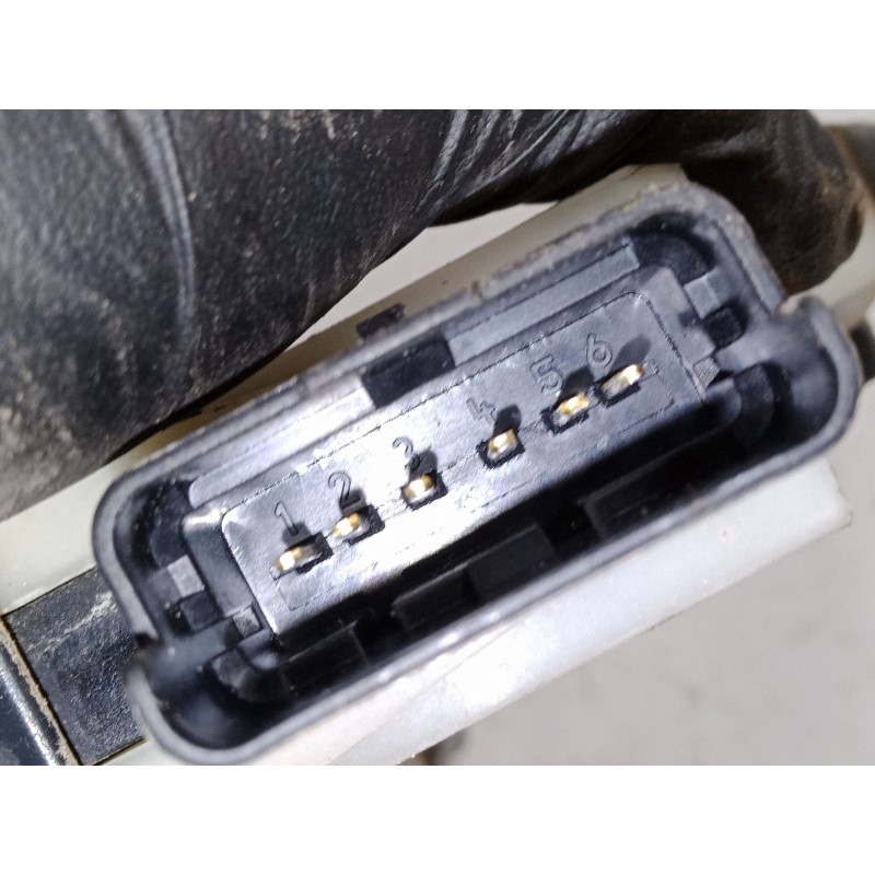Recambio de cerradura puerta delantera izquierda para peugeot 208 i (ca_, cc_) 1.2 vti 82 referencia OEM IAM 9812500880  