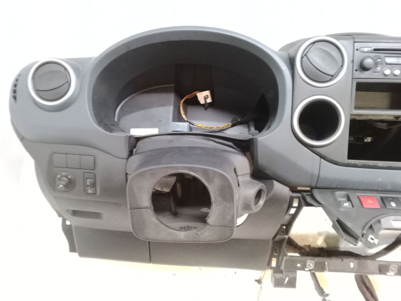 Recambio de salpicadero para peugeot partner origin monospace (g_) 1.6 hdi 75 referencia OEM IAM   