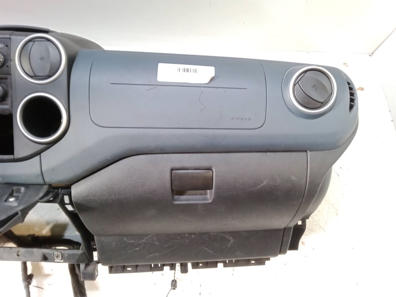 Recambio de salpicadero para peugeot partner origin monospace (g_) 1.6 hdi 75 referencia OEM IAM   