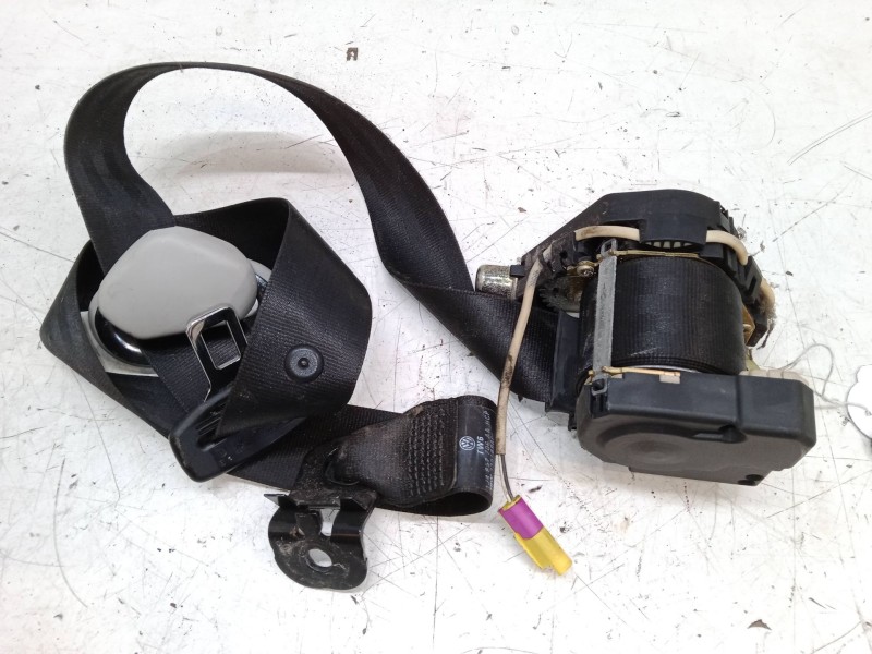 Recambio de cinturon seguridad delantero derecho para volkswagen golf iv (1j1) 1.6 16v referencia OEM IAM   