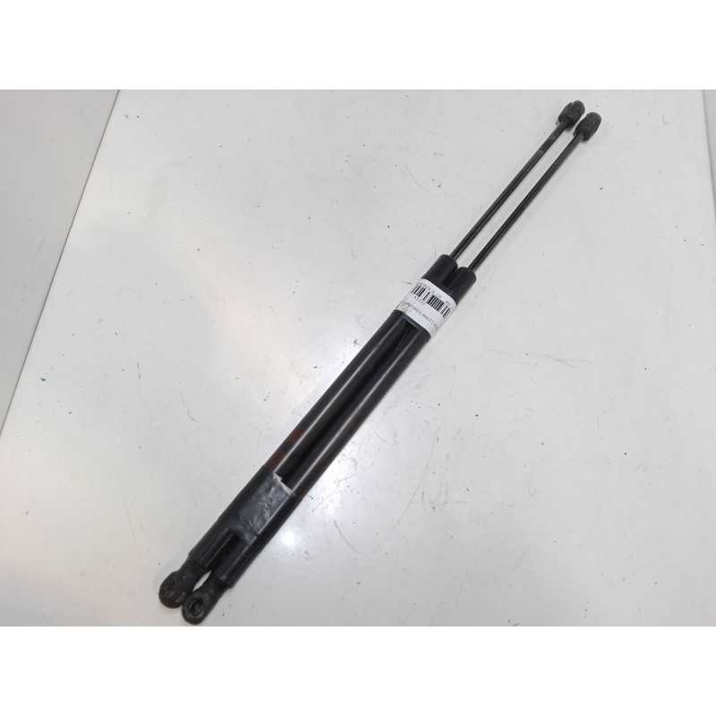 Recambio de amortiguadores malet/porton para kia sportage ii (je_, km_) 2.0 crdi referencia OEM IAM   