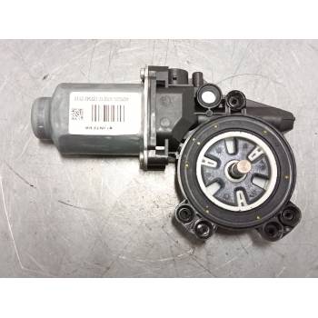 MOTOR ELEVALUNA DELANTERO DERECHO 402032G 