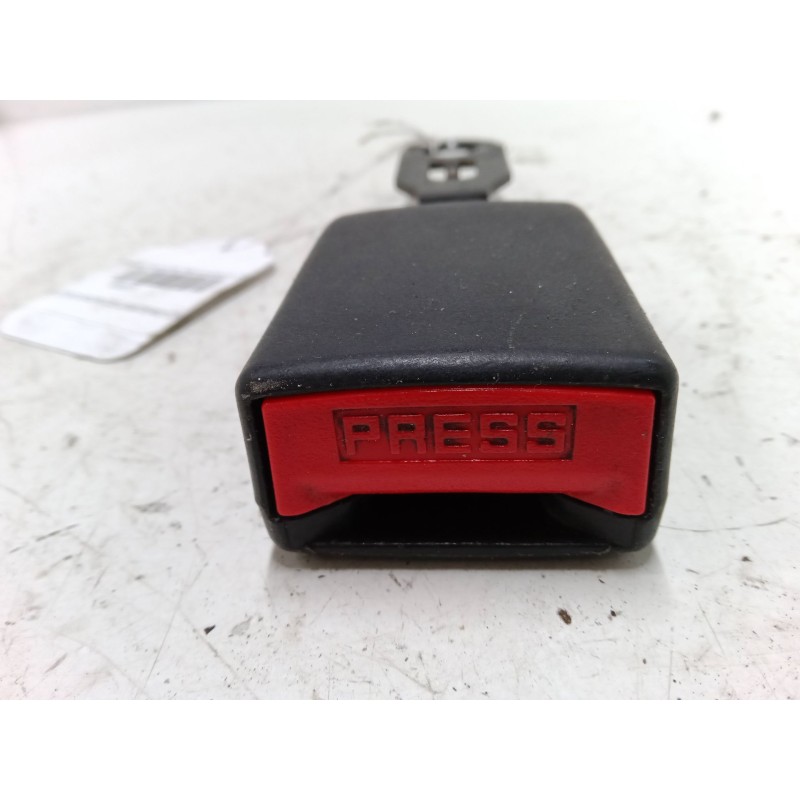 Recambio de anclaje cinturon delantero derecho para peugeot partner origin monospace (g_) 1.6 hdi 75 referencia OEM IAM   