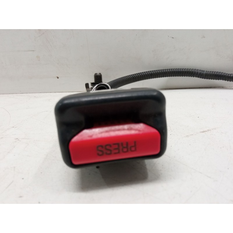 Recambio de anclaje cinturon delantero izquierdo para honda jazz ii (gd_, ge3, ge2) 1.3 idsi (gd1) referencia OEM IAM BJA14BM096