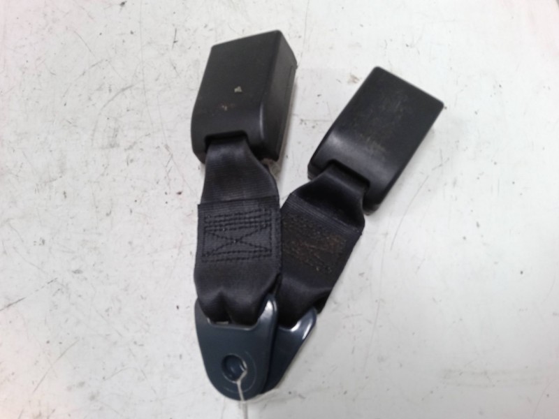 Recambio de anclaje cinturon trasero central para peugeot partner origin monospace (g_) 1.6 hdi 75 referencia OEM IAM   