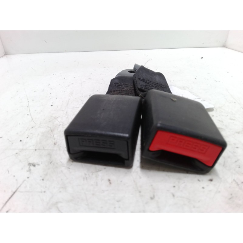 Recambio de anclaje cinturon trasero central para peugeot partner origin monospace (g_) 1.6 hdi 75 referencia OEM IAM   