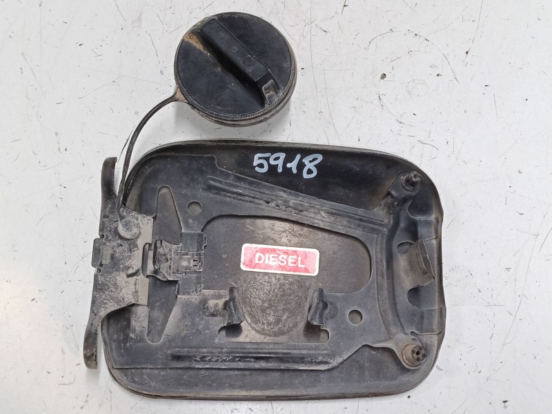 Recambio de tapa exterior combustible para nissan micra iii (k12) 1.5 dci referencia OEM IAM   