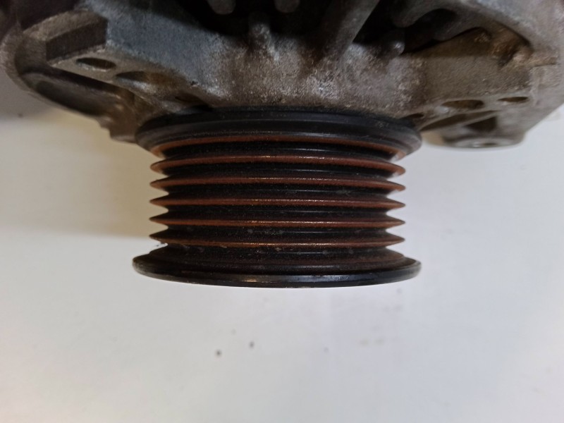 Recambio de alternador para toyota corolla verso (_e12_) 1.8 vvt-i (zze122_) referencia OEM IAM   