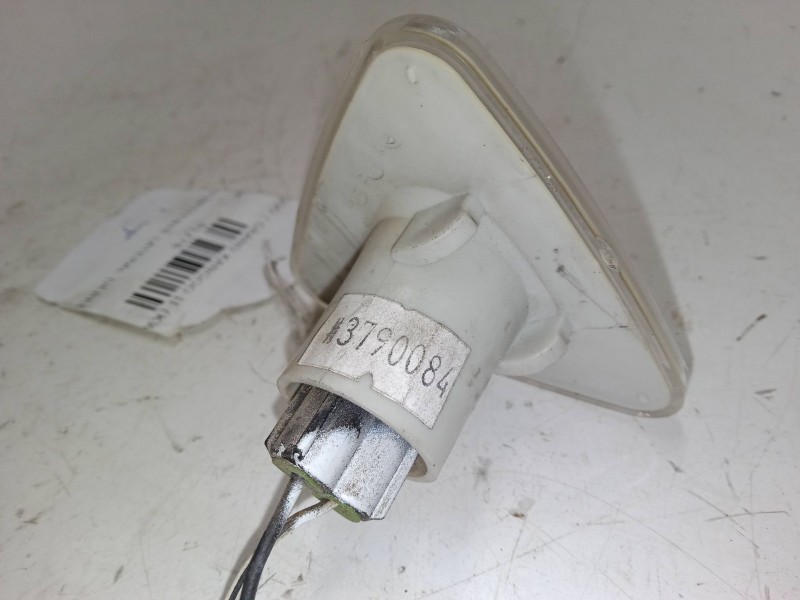 Recambio de intermitente lateral derecho para renault kangoo / grand kangoo ii (kw0/1_) 1.6 16v (kw03, kw09, kw0d, kw0u, kw0w, k