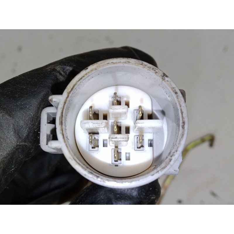 Recambio de cerradura puerta delantera derecha para toyota corolla compact (_e10_) 1.3 xli (ee101_) referencia OEM IAM   