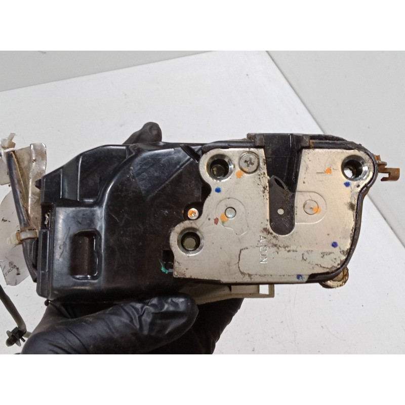 Recambio de cerradura puerta delantera izquierda para toyota corolla compact (_e10_) 1.3 xli (ee101_) referencia OEM IAM   