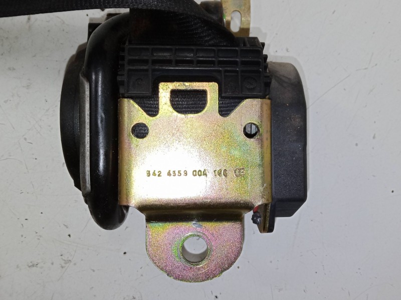 Recambio de cinturon seguridad delantero derecho para seat ibiza iii (6l1) 1.4 16v referencia OEM IAM   