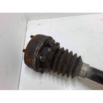 TRANSMISION DELANTERA IZQUIERDA 6R0407761 