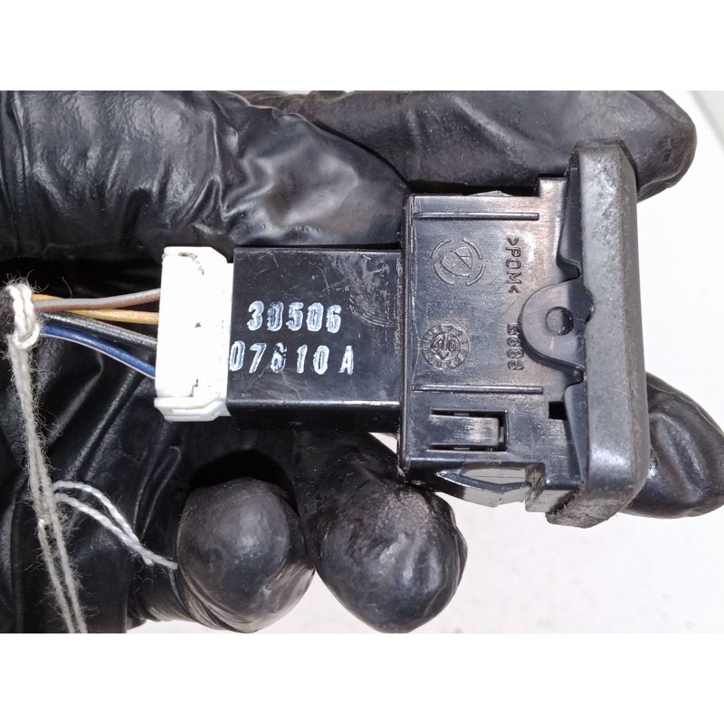 Recambio de mando elevalunas delantero derecho para fiat 500 (312_) 1.3 d multijet (312axb1a) referencia OEM IAM   