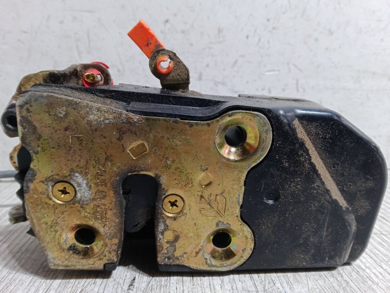 Recambio de cerradura puerta delantera izquierda para chrysler pt cruiser (pt_) 2.0 referencia OEM IAM   