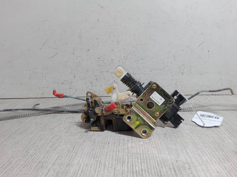 Recambio de cerradura puerta trasera derecha para chrysler pt cruiser (pt_) 2.0 referencia OEM IAM   