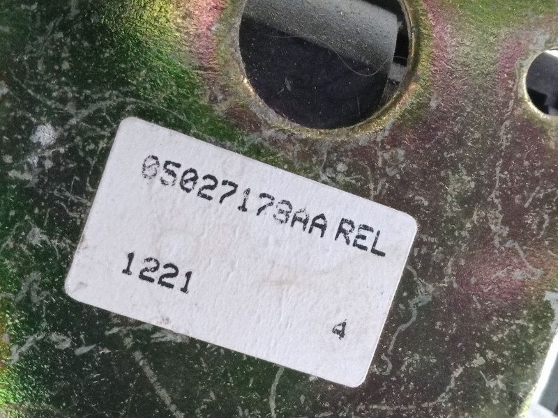 Recambio de cerradura puerta trasera derecha para chrysler pt cruiser (pt_) 2.0 referencia OEM IAM   