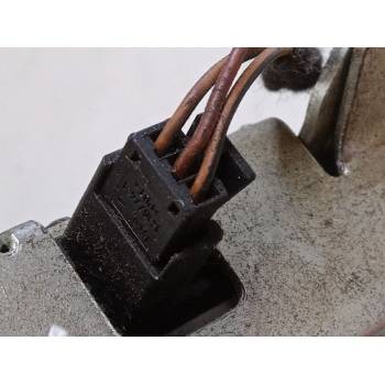 CERRADURA MALETERO / PORTON 