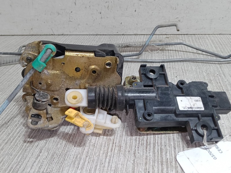 Recambio de cerradura puerta trasera derecha para chrysler pt cruiser (pt_) 2.0 referencia OEM IAM   