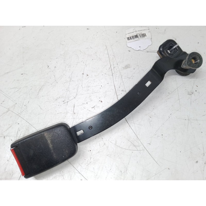 Recambio de anclaje cinturon delantero izquierdo para volkswagen golf iv (1j1) 1.6 16v referencia OEM IAM   