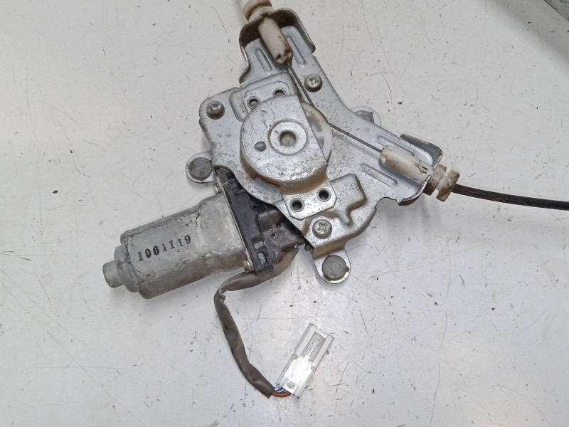 Recambio de elevalunas electrico trasero derecho para hyundai matrix (fc) 1.5 crdi referencia OEM IAM 98820-17200  