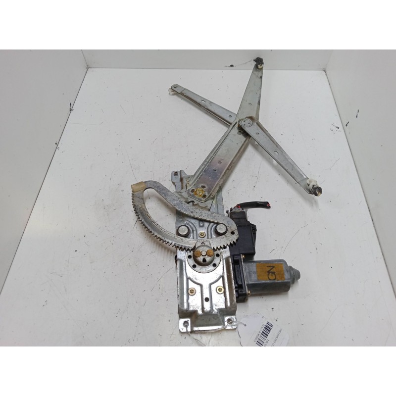 Recambio de elevalunas electrico delantero izquierdo para opel corsa b (s93) 1.2 i 16v (f08, f68, m68) referencia OEM IAM   