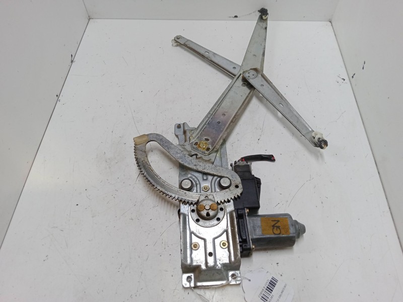 Recambio de elevalunas electrico delantero izquierdo para opel corsa b (s93) 1.2 i 16v (f08, f68, m68) referencia OEM IAM   