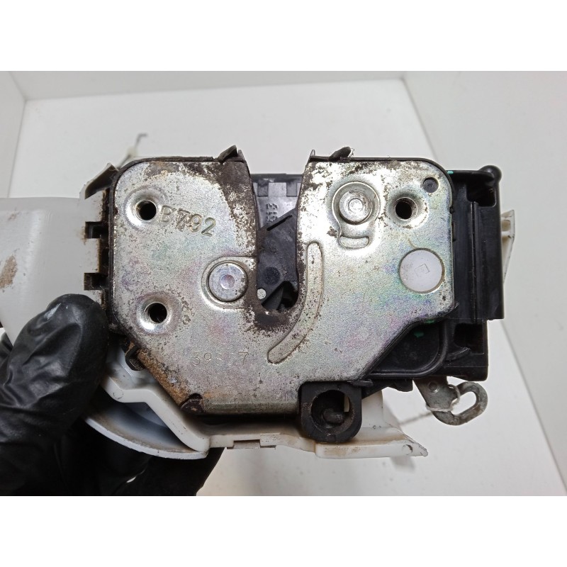 Recambio de cerradura puerta delantera izquierda para fiat bravo ii (198_) 1.9 d multijet (198axb1a) referencia OEM IAM   