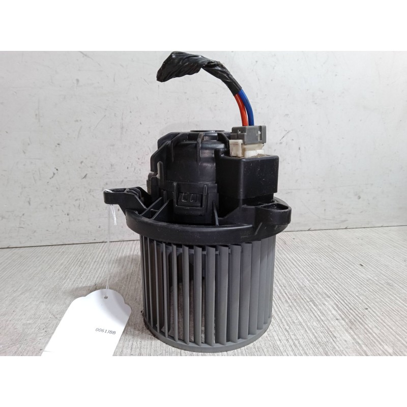 Recambio de motor calefaccion para hyundai i10 ii (ba, ia) 1.0 referencia OEM IAM 97113B9000  