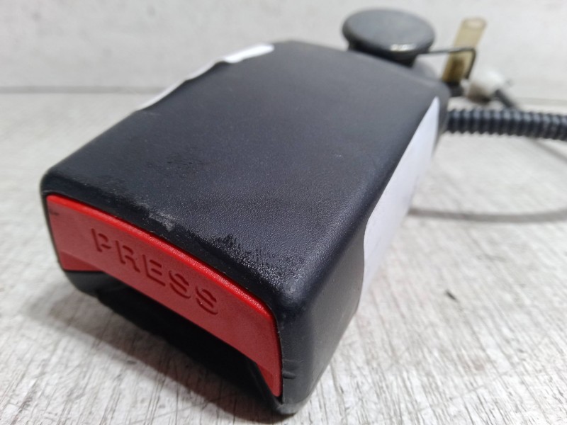 Recambio de anclaje cinturon trasero izquierdo para hyundai i10 ii (ba, ia) 1.0 referencia OEM IAM   