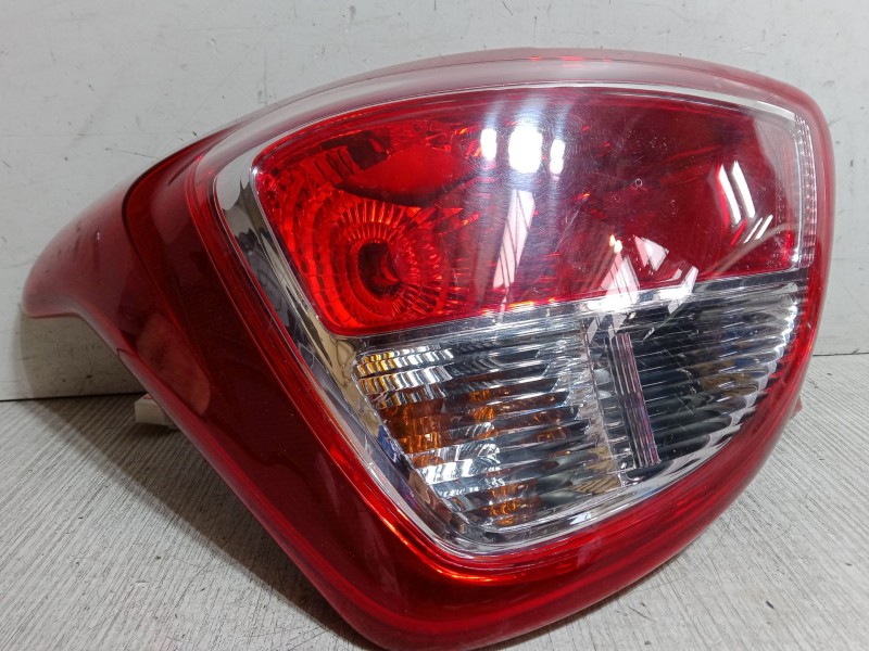 Recambio de piloto trasero izquierdo para hyundai i10 ii (ba, ia) 1.0 referencia OEM IAM 92401b9000  