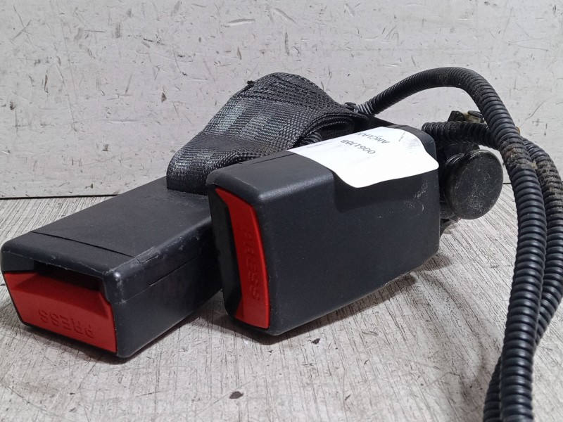 Recambio de anclaje cinturon trasero derecho para hyundai i10 ii (ba, ia) 1.0 referencia OEM IAM   
