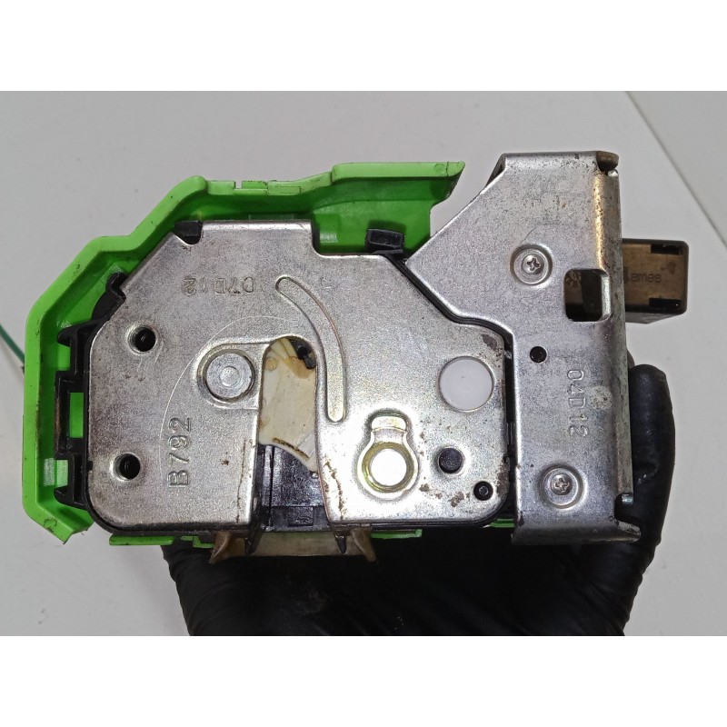 Recambio de cerradura puerta delantera derecha para alfa romeo giulietta (940_) 1.6 jtdm (940fxd1a) referencia OEM IAM 50511843 