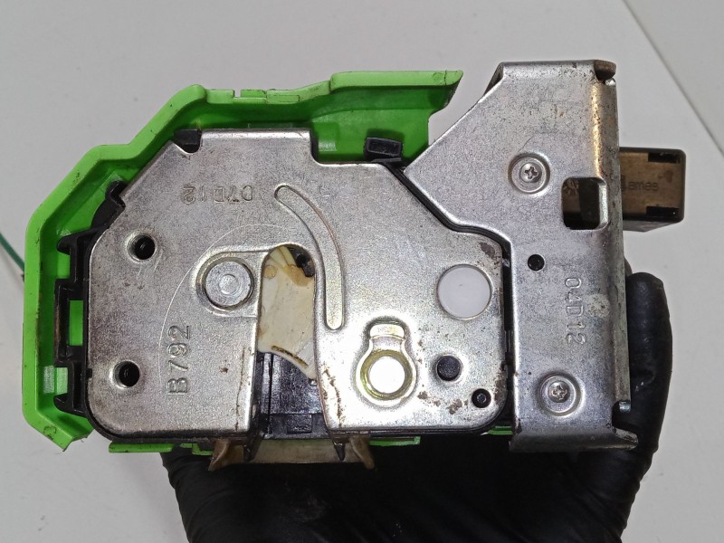 Recambio de cerradura puerta delantera derecha para alfa romeo giulietta (940_) 1.6 jtdm (940fxd1a) referencia OEM IAM 50511843 